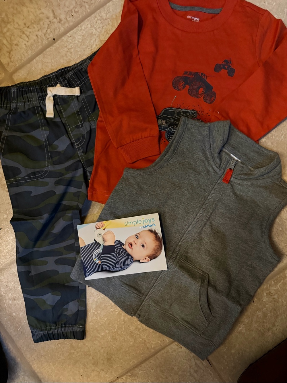 Carter’s simple joys boys 2T 3 piece outfit! New with tags! - Picture 4 of 5